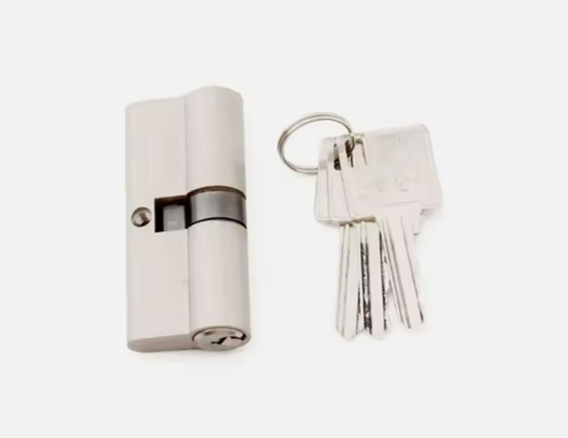 Door Cylinder with Key